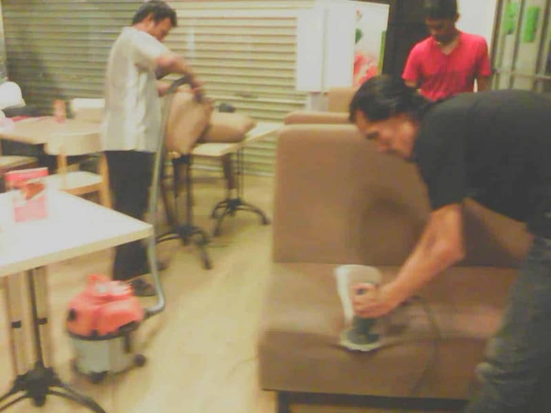 cuci sofa